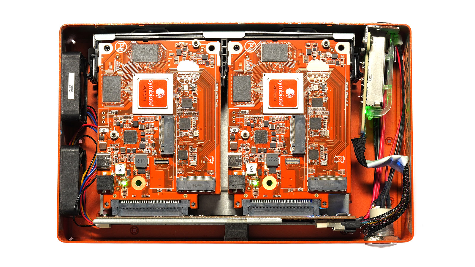 Bento top-down open-chassis view